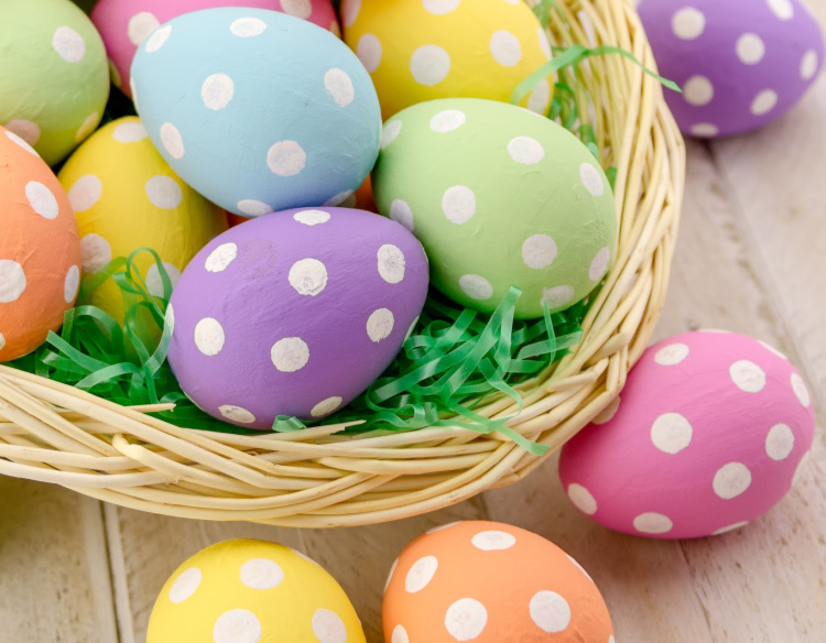 Clutter-Free Easter Basket Ideas - It's My Favorite Day